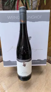 Acolon Rotwein Trocken - Holzfass ausgebaut
